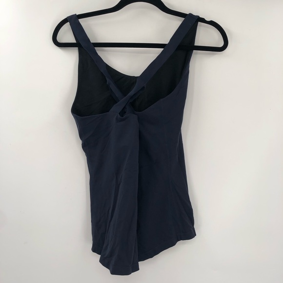 PRANA Verana Tank Strappy Cross Back Navy Blue Athletic Top Shelf Bra Built in M - Picture 3 of 8